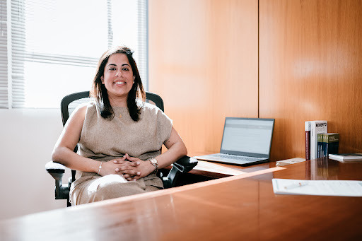 Anisha Samtani | Servicios Legales de Extranjería