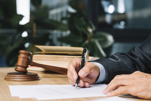 ABOGADOS ESPECIALISTAS EN EXTRANJERÍA Y NACIONALIDAD ESPAÑOLA