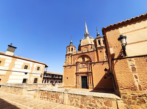 Plaza Mayor de San Carlos del Valle