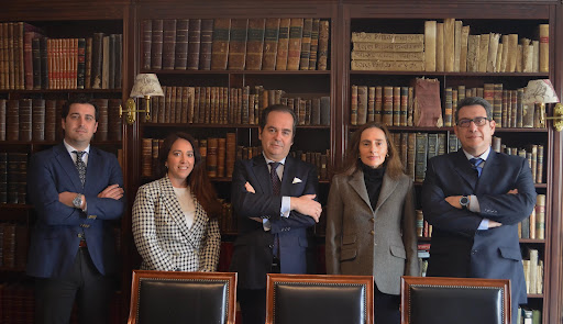 Rafael Santaella Abogados Tributaristas